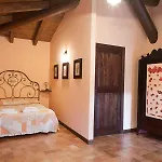 בית חווה Le Querciole בורגו ואל די טארו